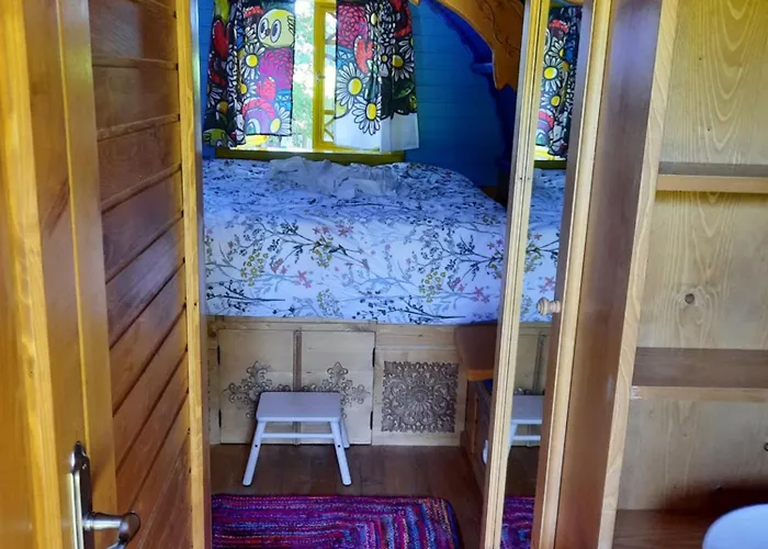 Roulotte La Bohémienne *